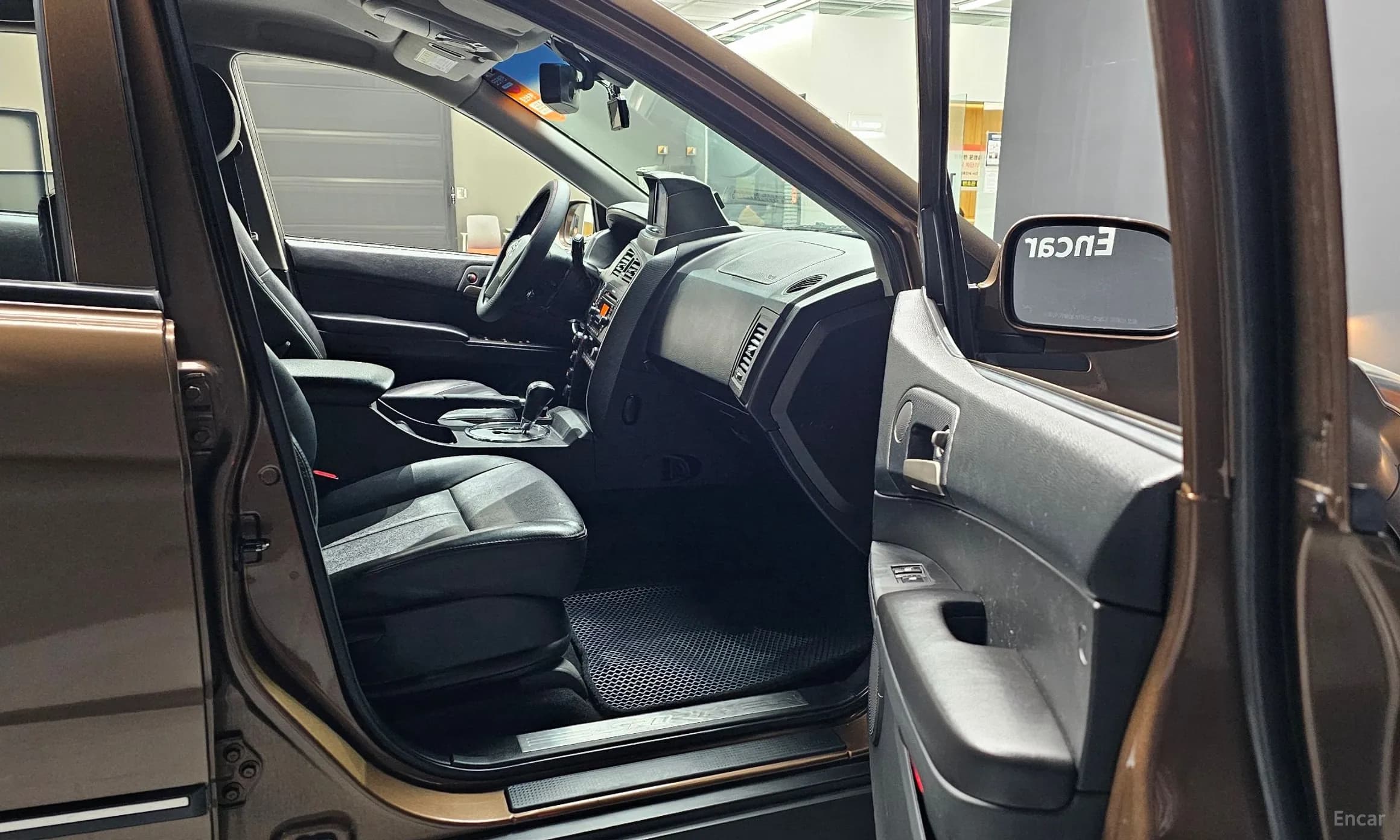 Korando Sports