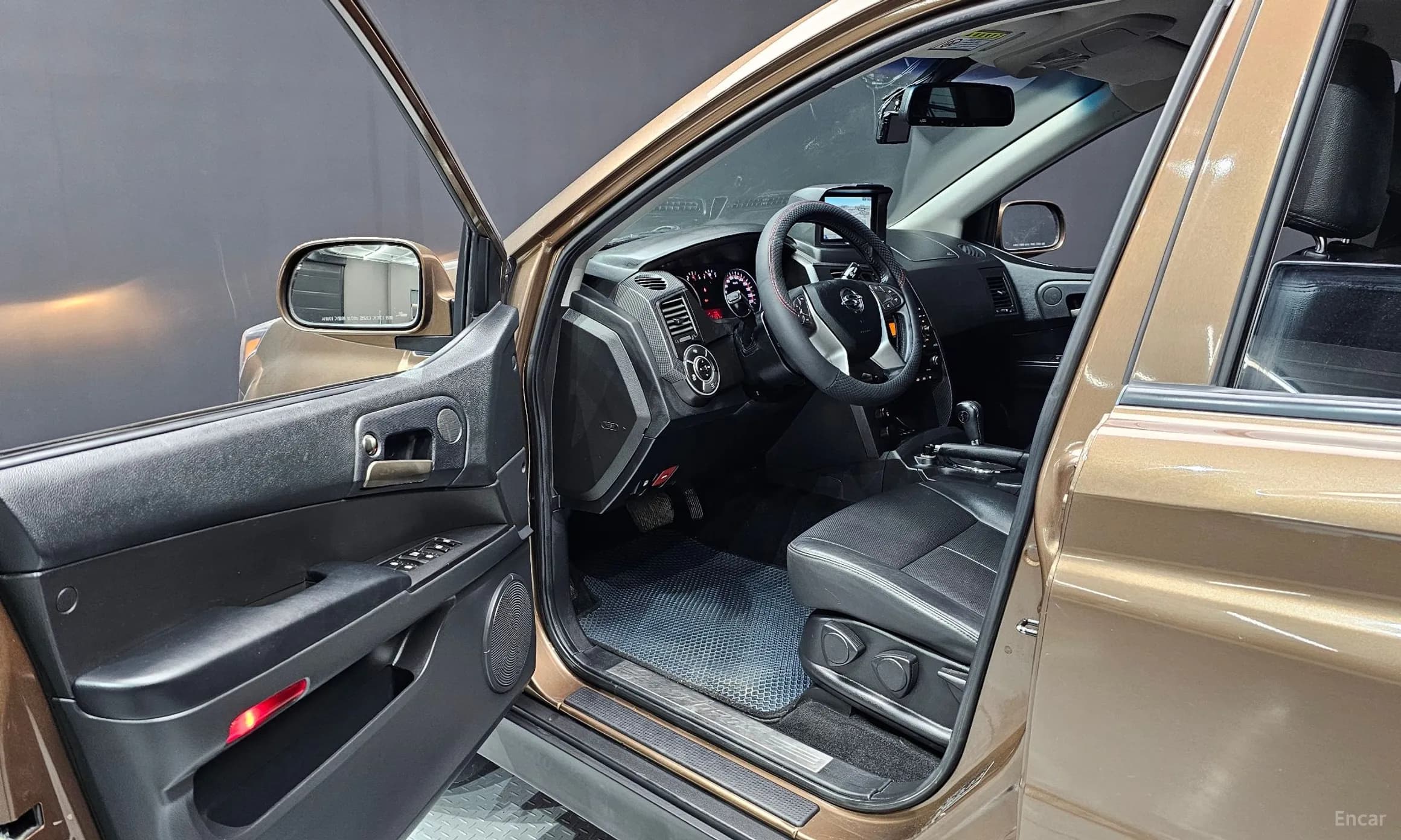 Korando Sports