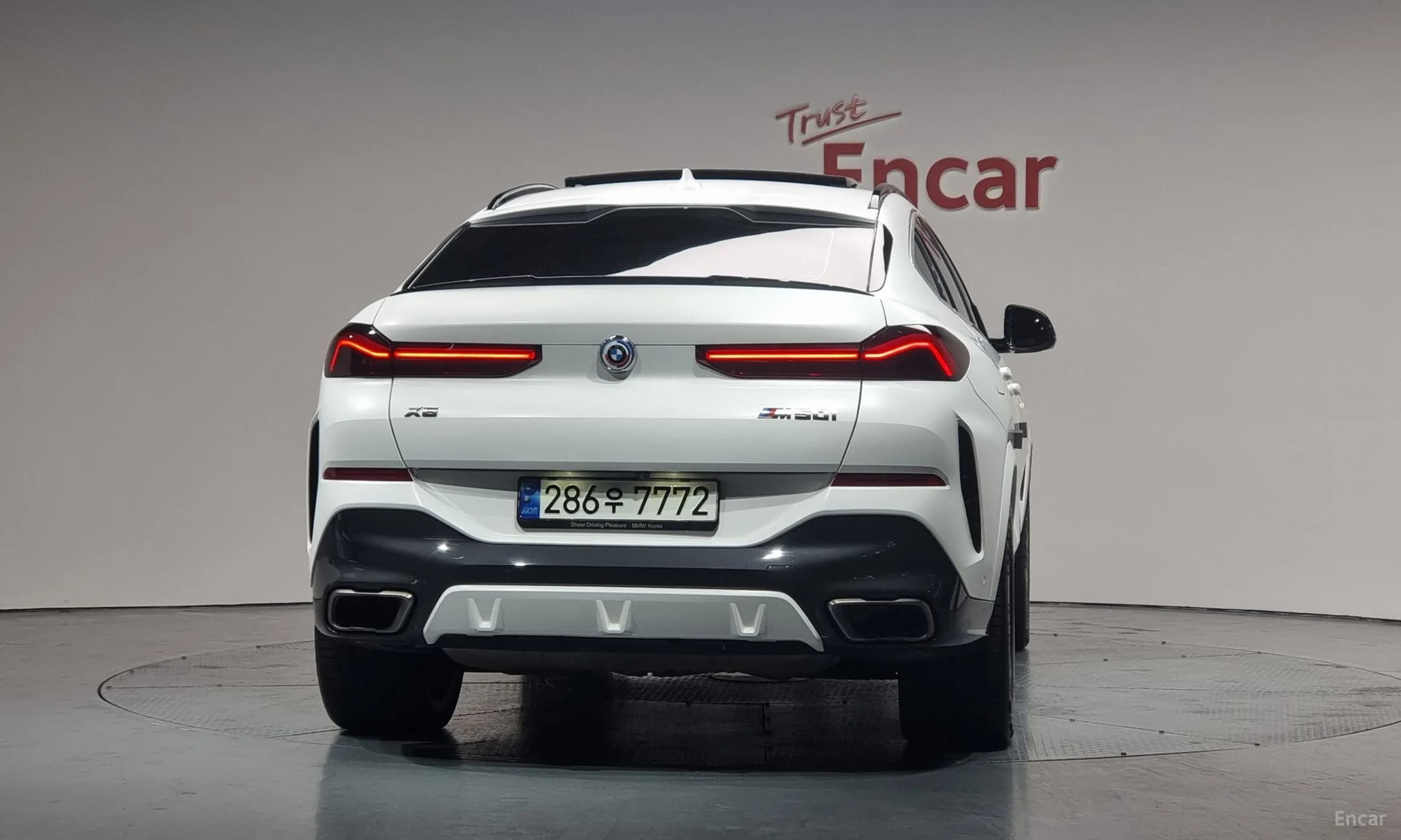 X6 (G06)
