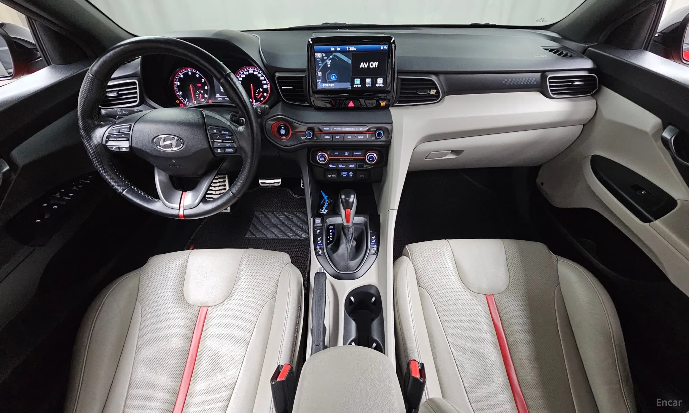 Veloster (JS)