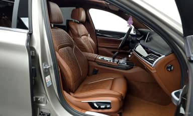 7 Series (G11)