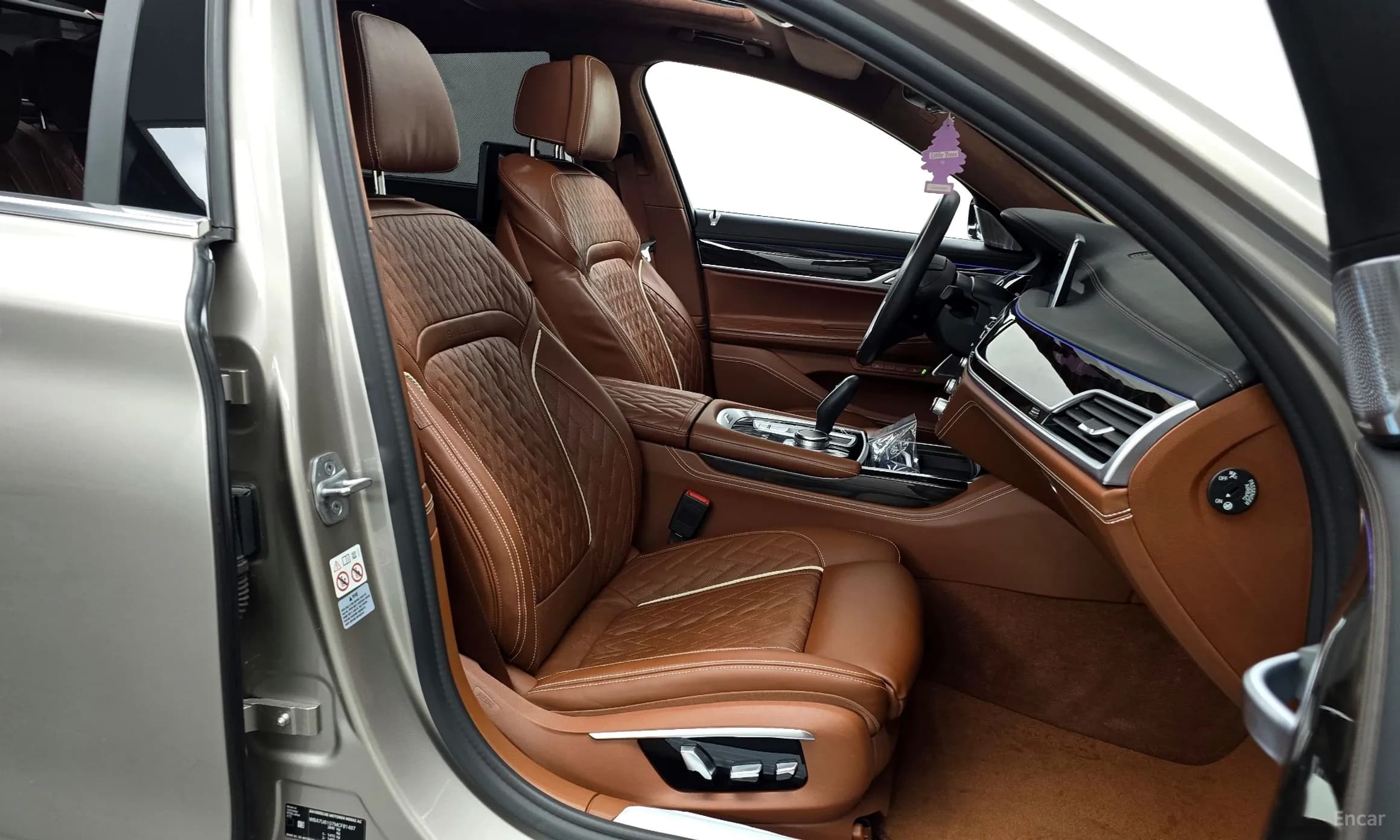 7 Series (G11)