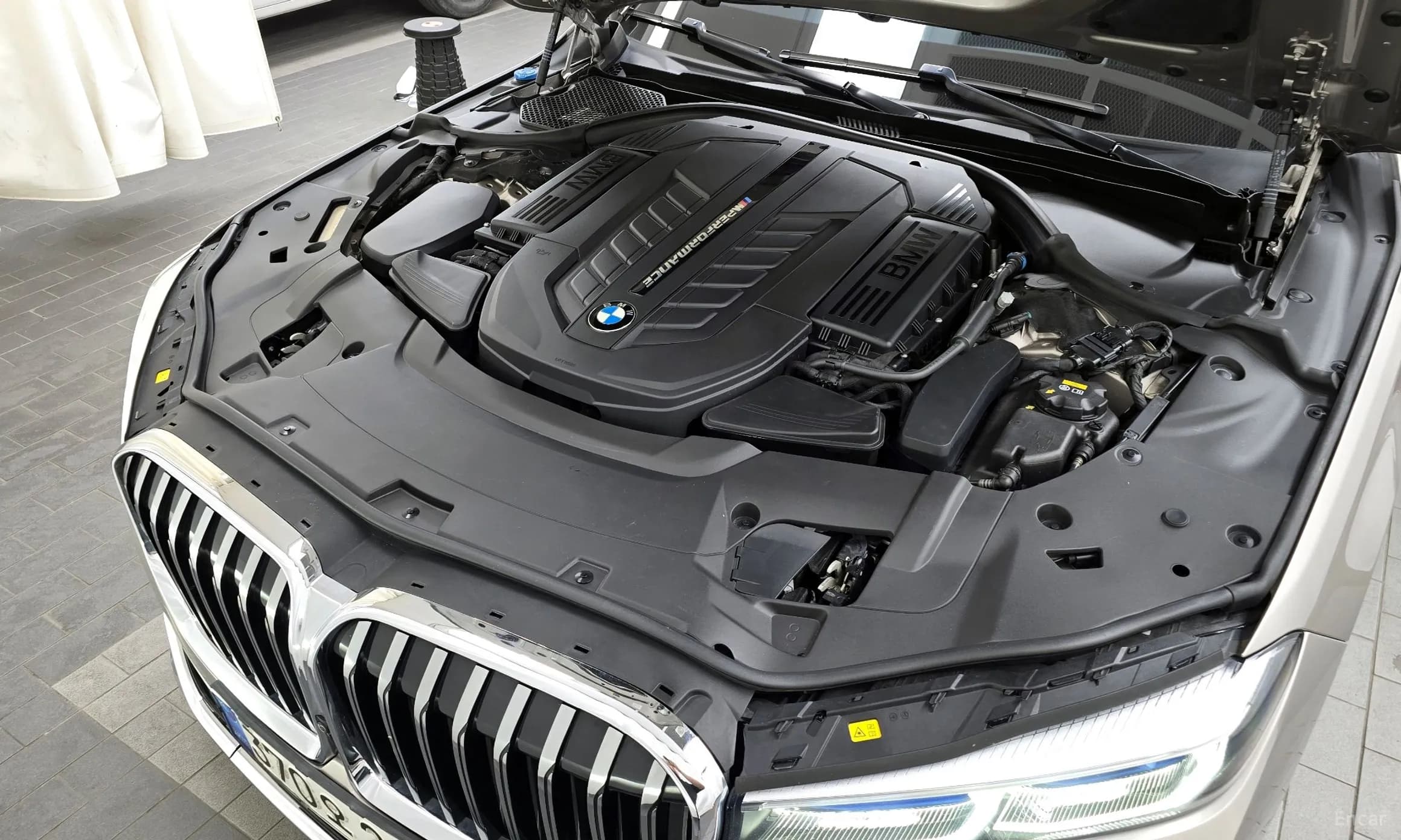 7 Series (G11)