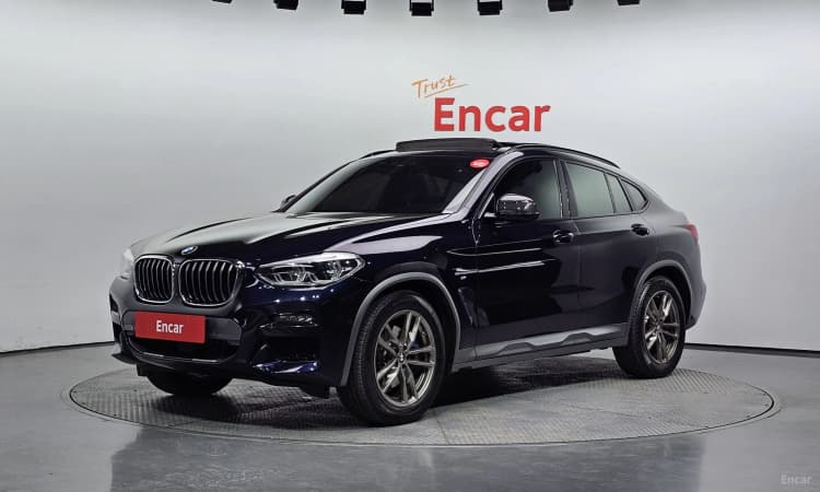 X4 (G02)