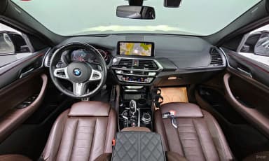 X4 (G02)
