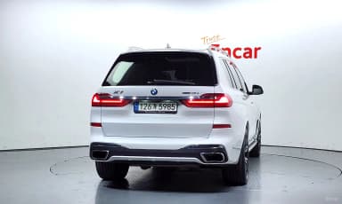 X7 (G07)