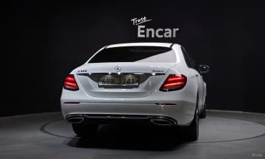 E-Class W213