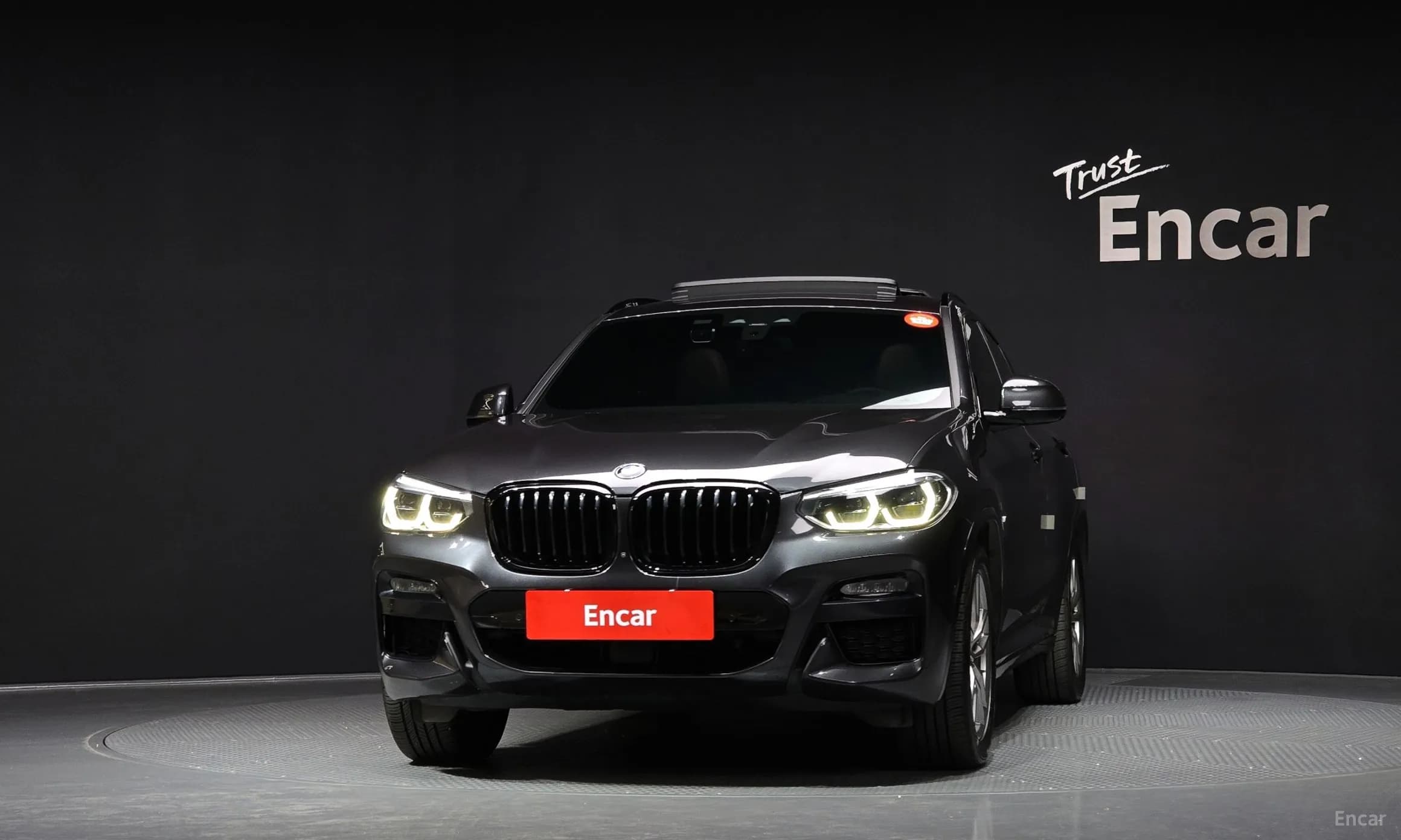 X4 (G02)