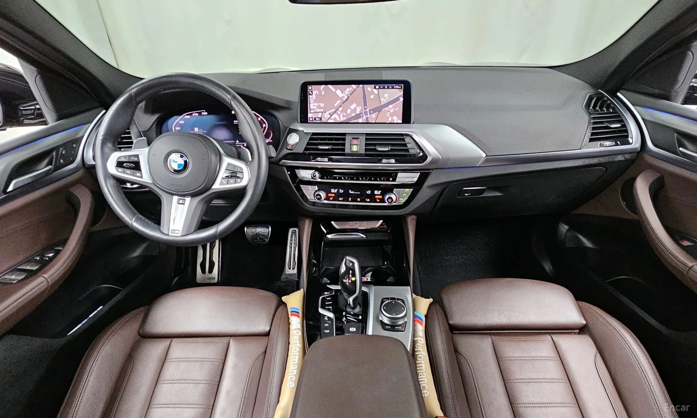 X4 (G02)