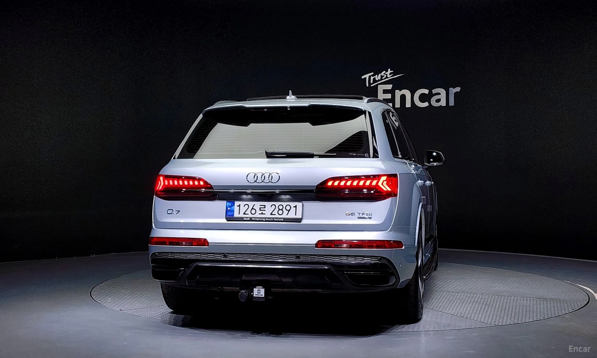 Q7 (4M)