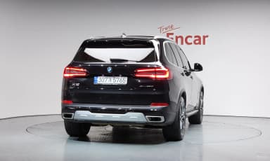 X5 (G05)