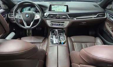 7 Series (G11)