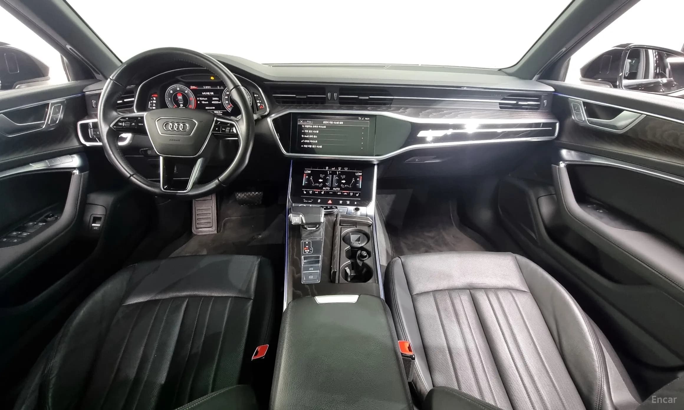 A6 (C8)