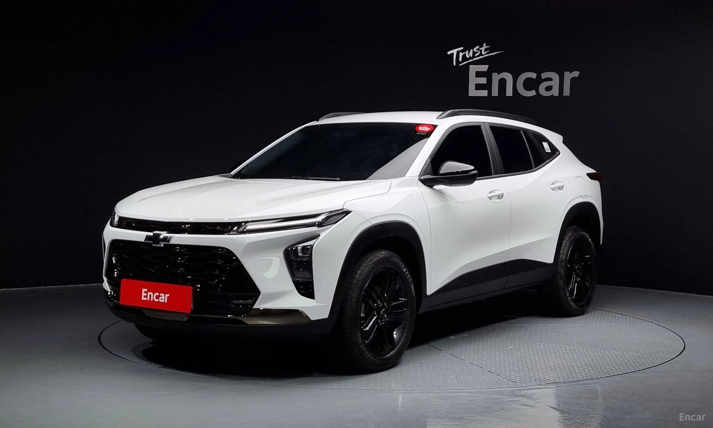 Trax Crossover