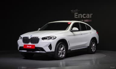 X4 (G02)