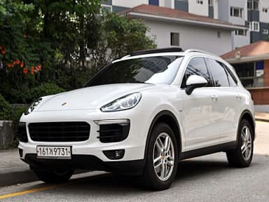 New Cayenne