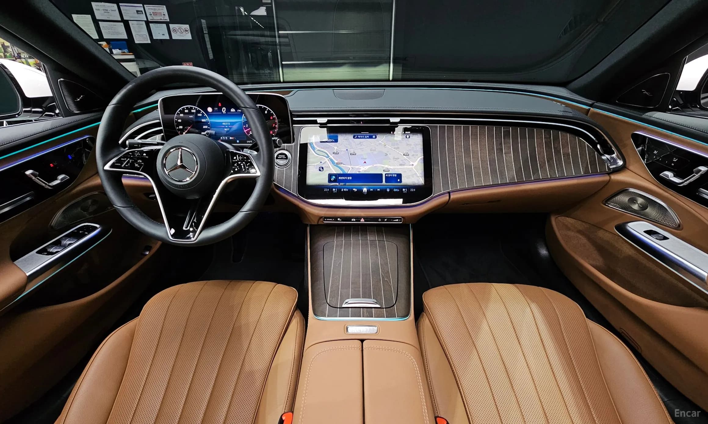 E-Class W214