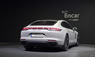 Panamera (971)