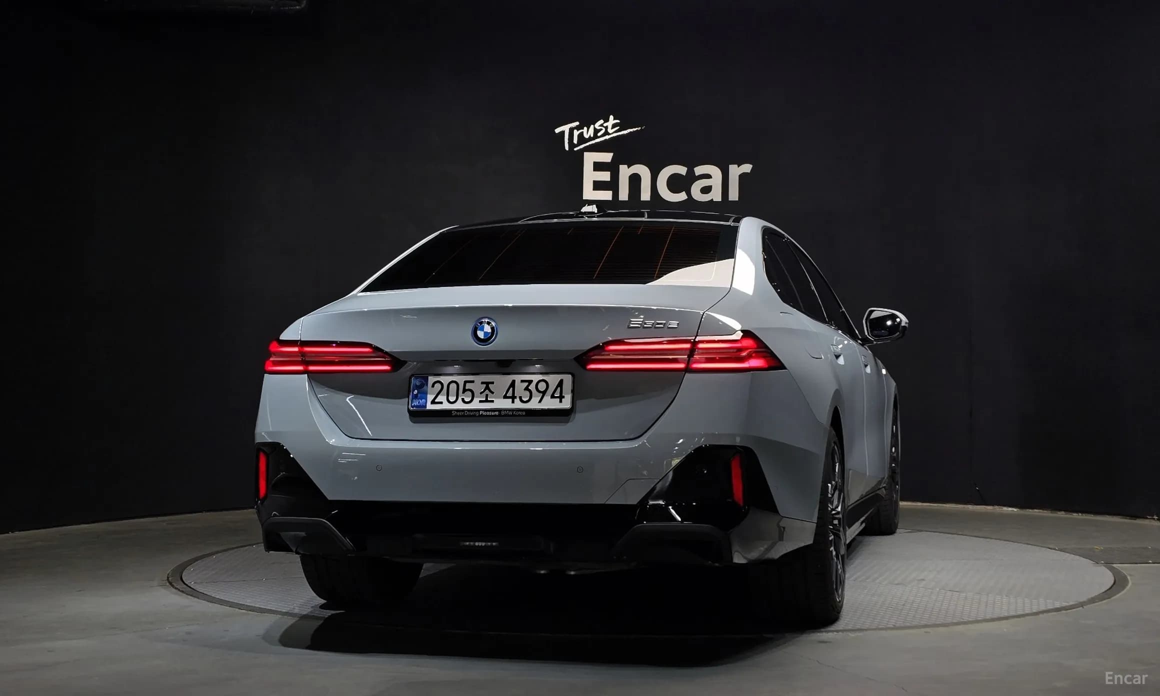 5 Series (G60)