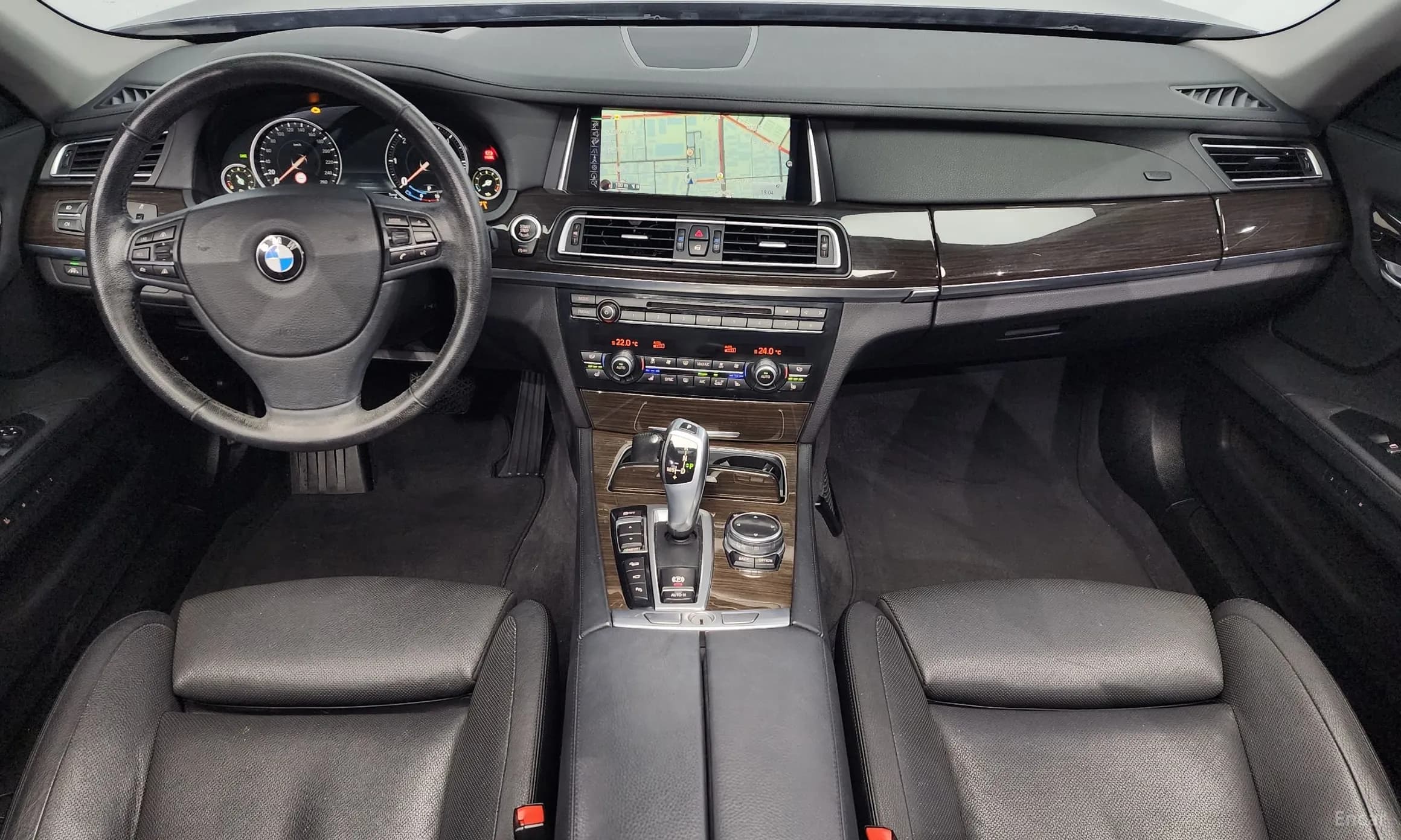 7 Series (F01)