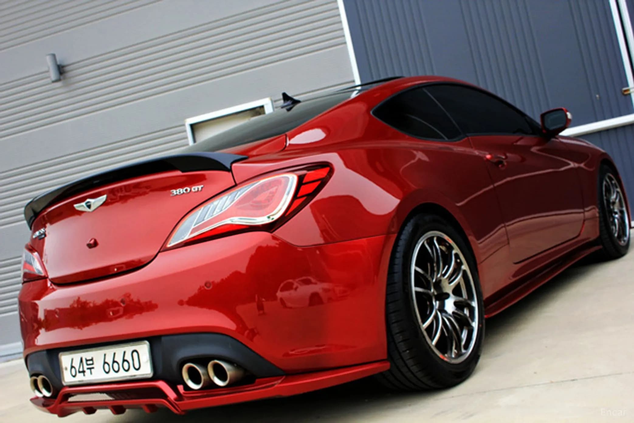Genesis Coupe