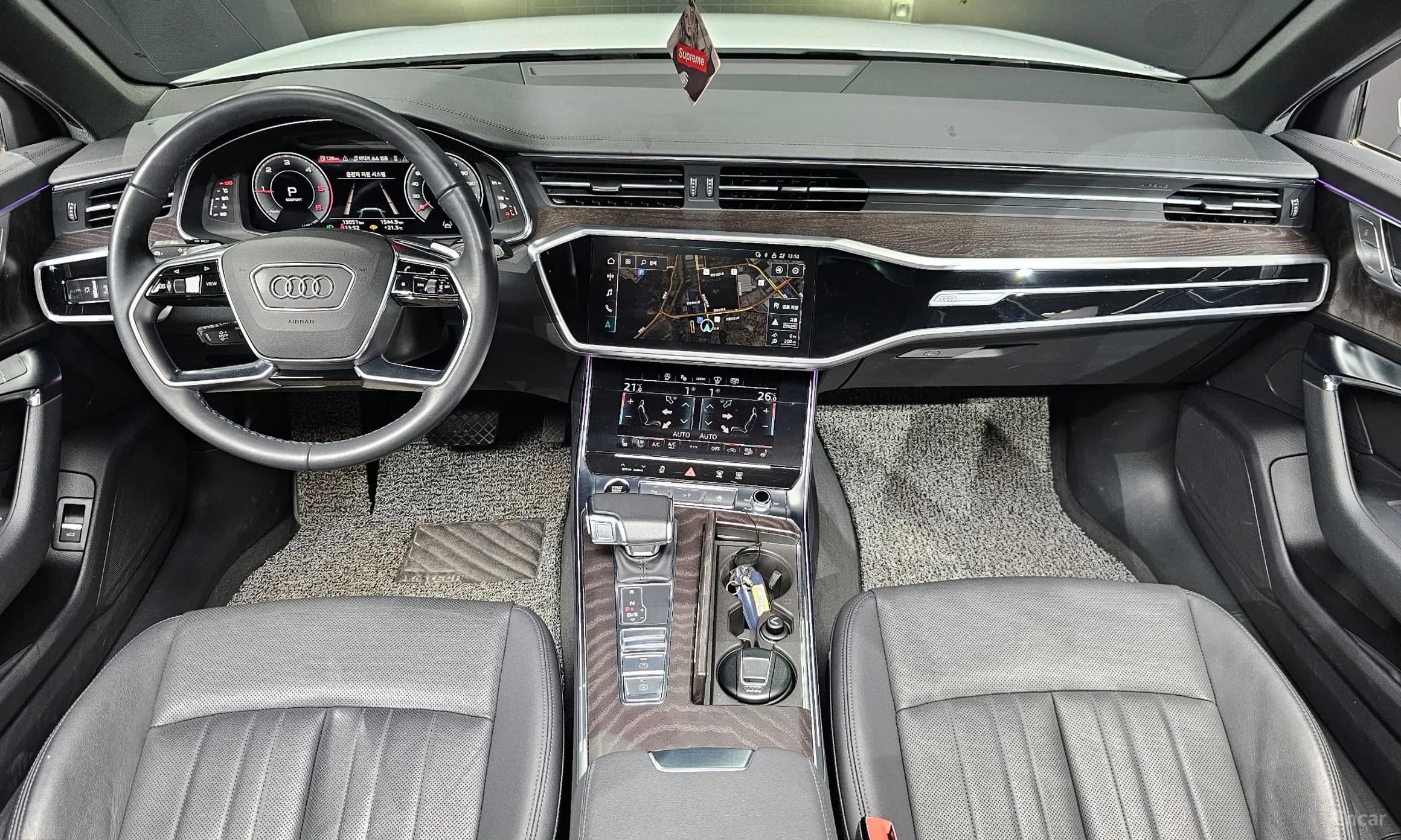 A6 (C8)