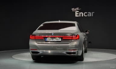7 Series (G11)