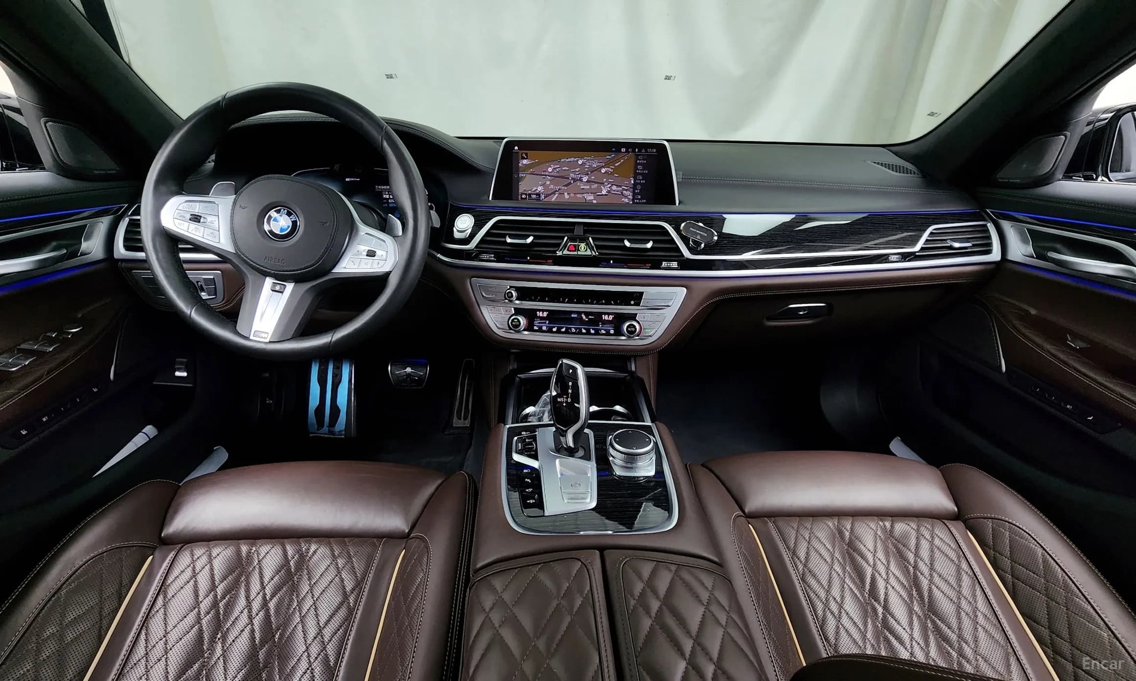 7 Series (G11)