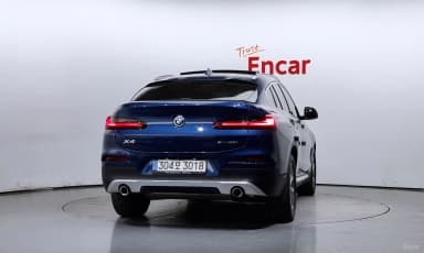 X4 (G02)