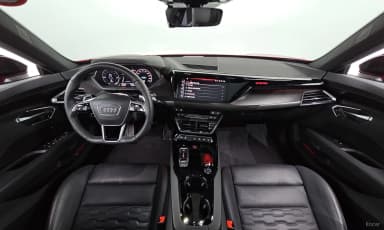 e-tron GT