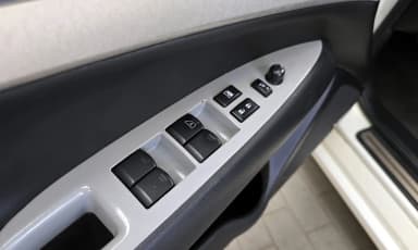 G35