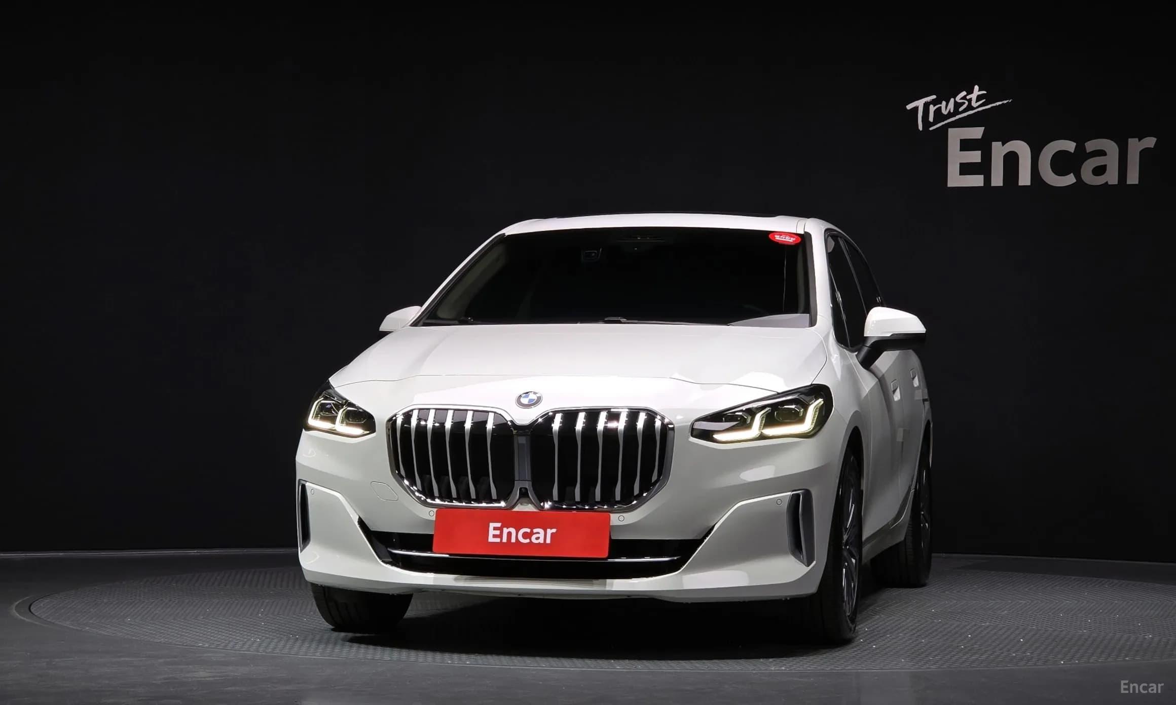 2 Series Active Tourer (U06)