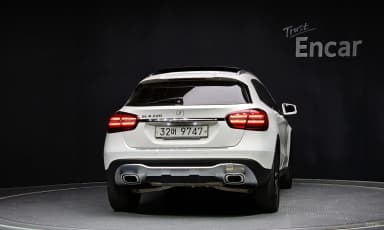 GLA-Class X156