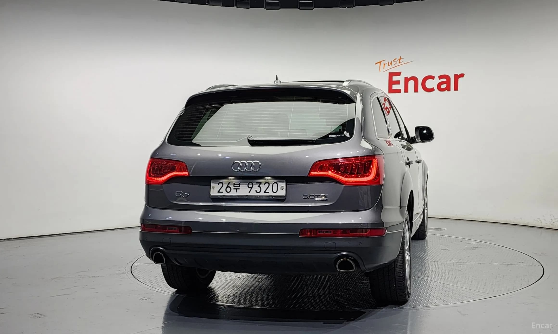 Q7