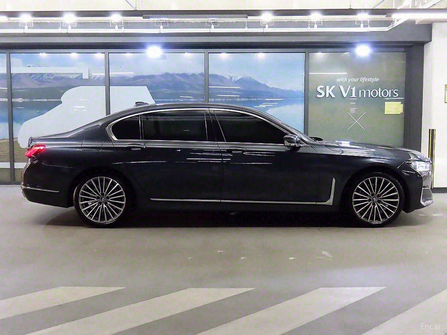 7 Series (G11)
