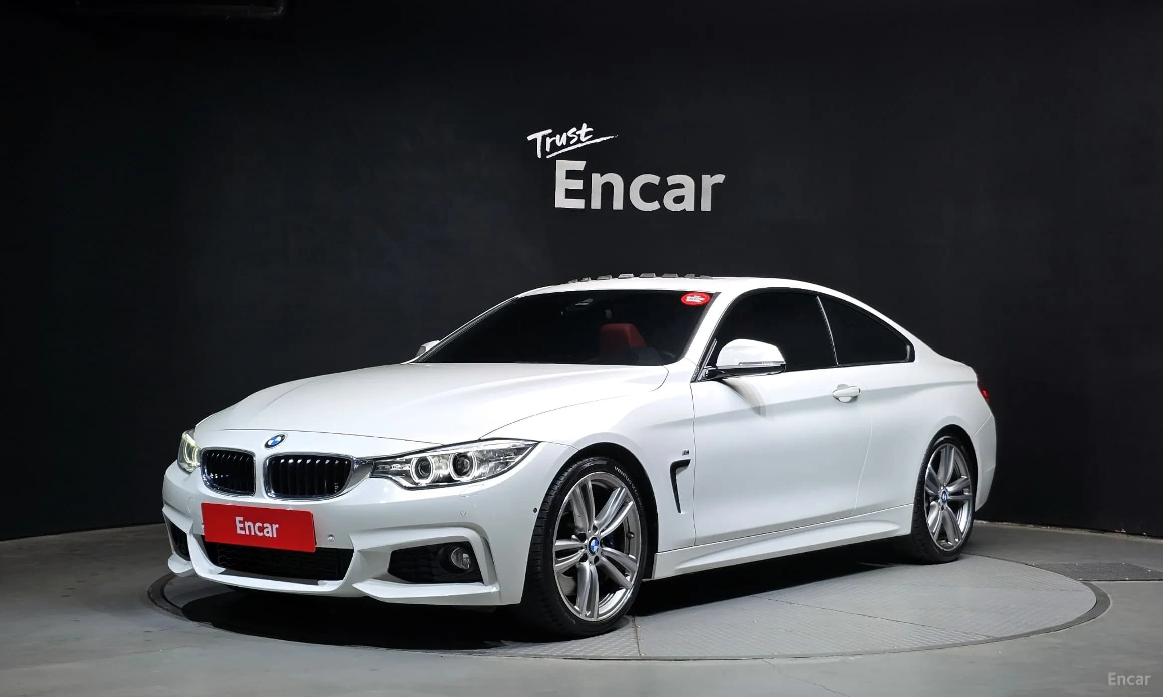 Series 4 (F32)