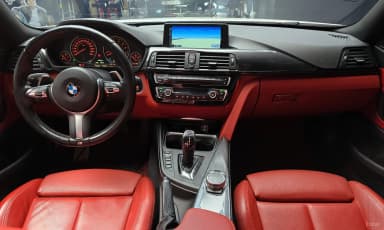 Series 4 (F32)