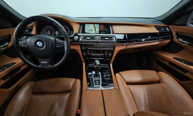 7 Series (F01)