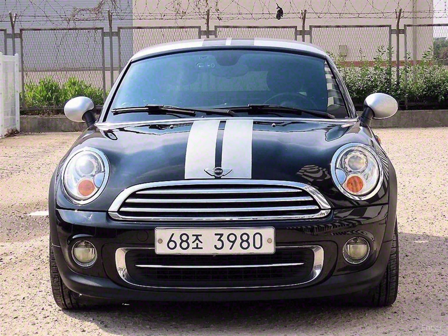 Cooper Coupe