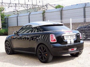 Cooper Coupe