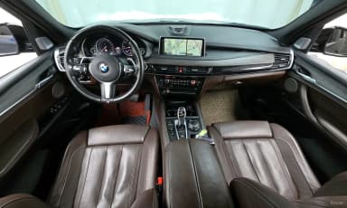 X5 (F15)