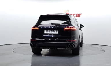 New Cayenne