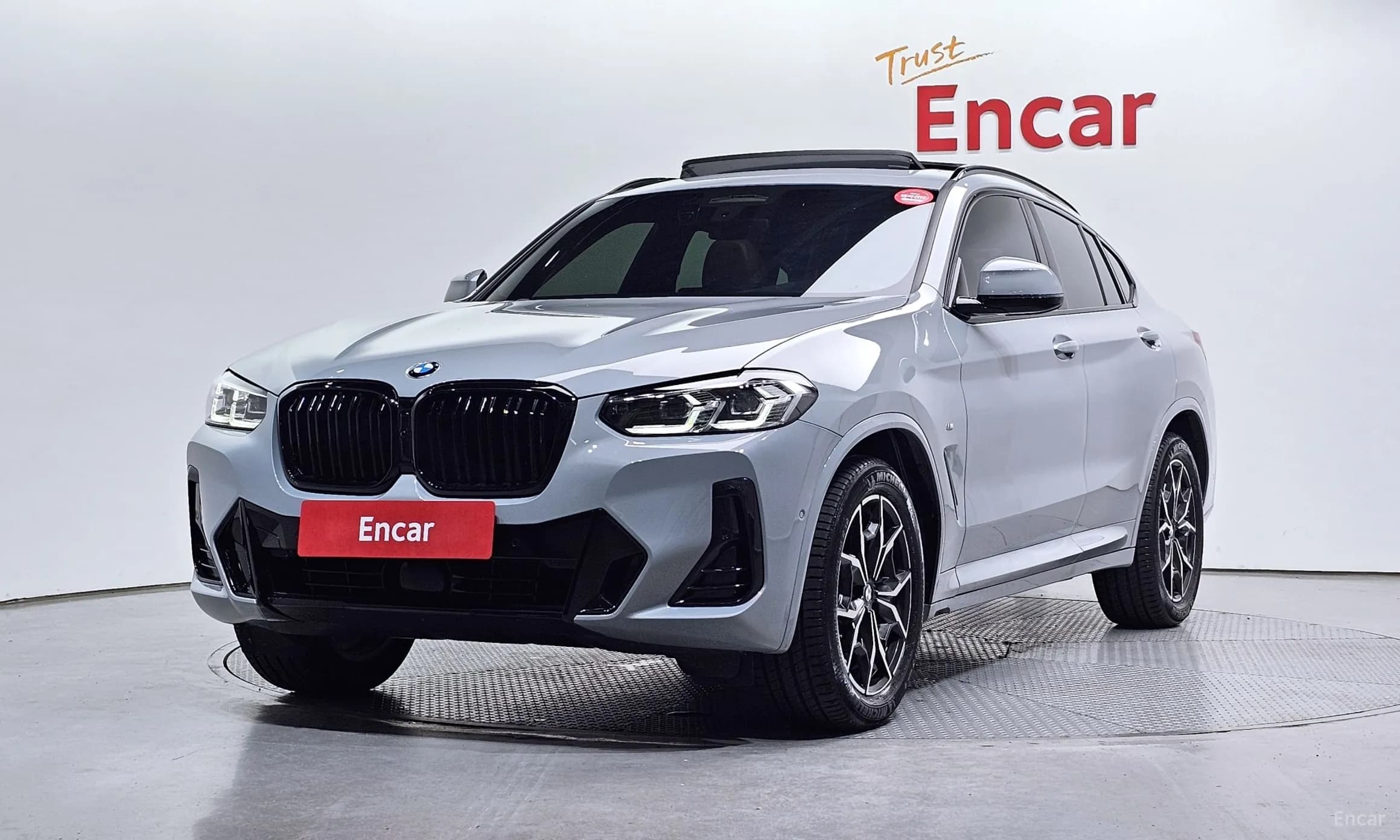 X4 (G02)