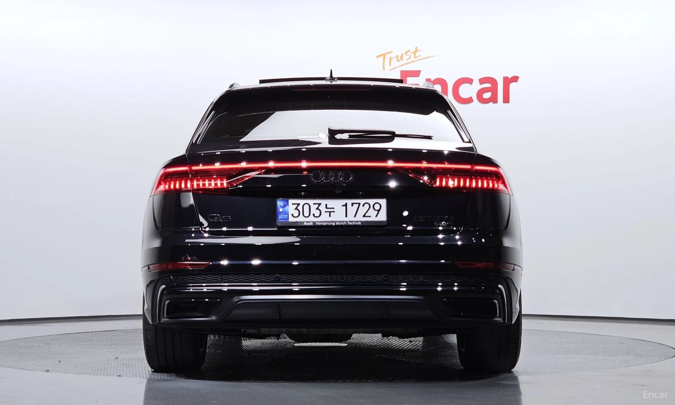 Q8 (4M)
