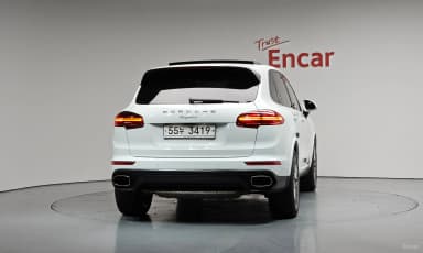New Cayenne