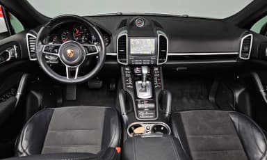 New Cayenne