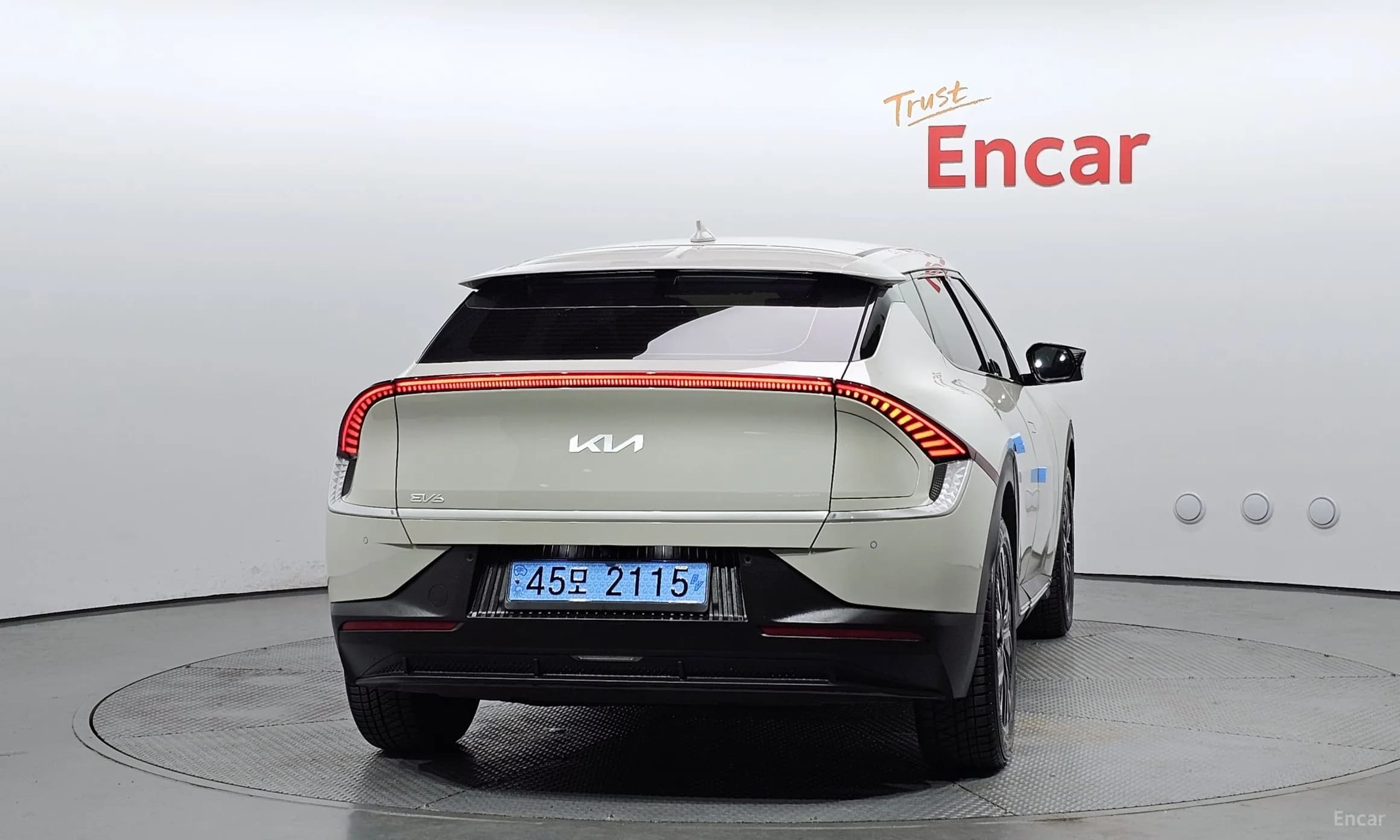 EV6