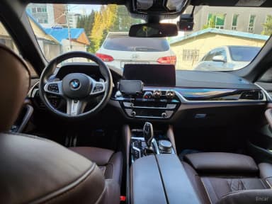 5 Series (G30)