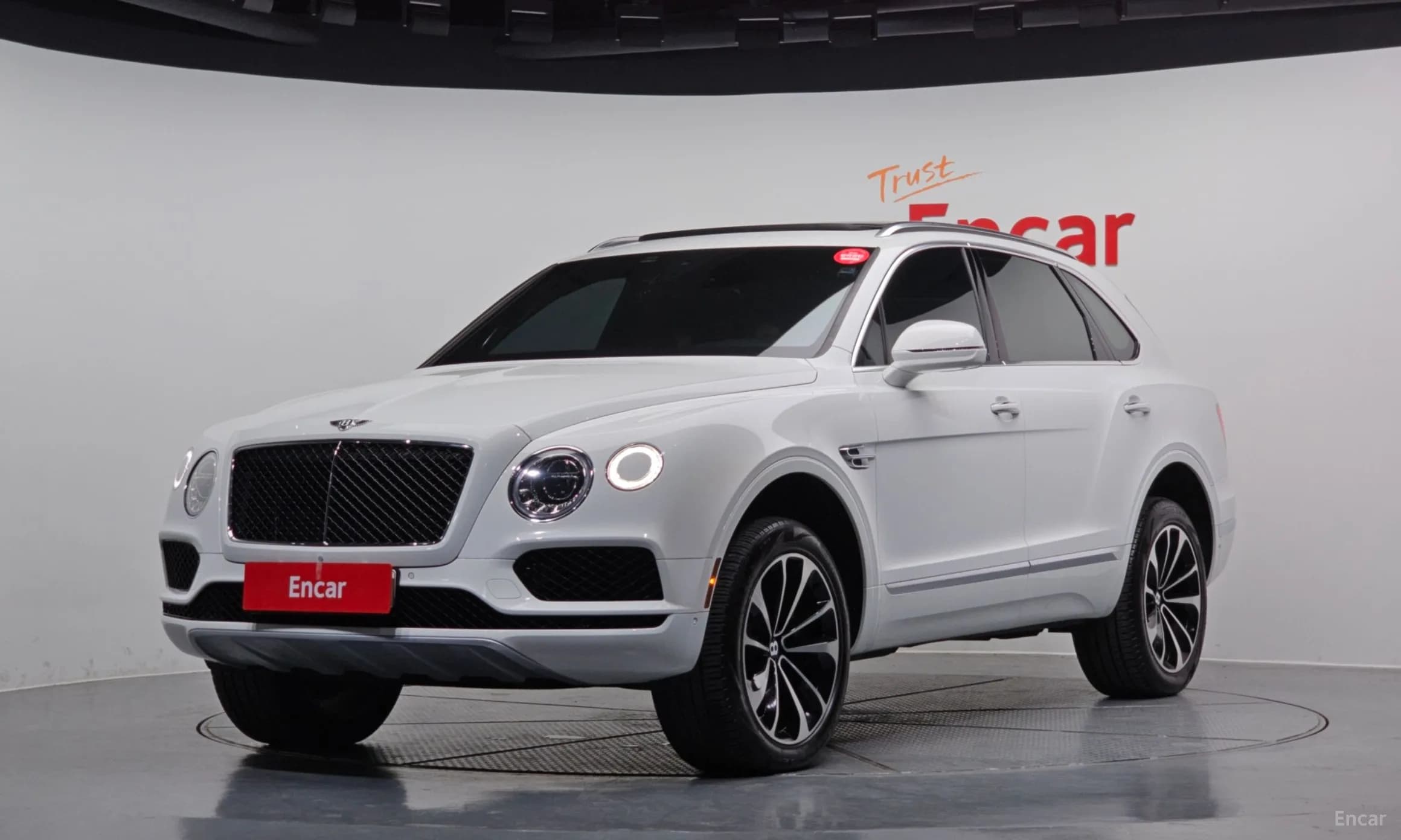 Bentayga