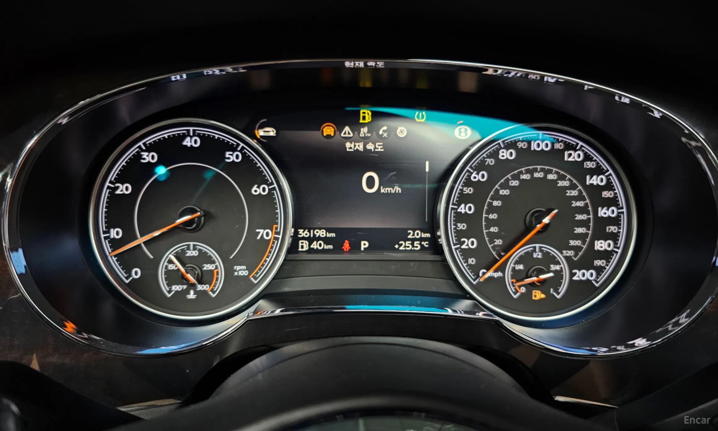 Bentayga